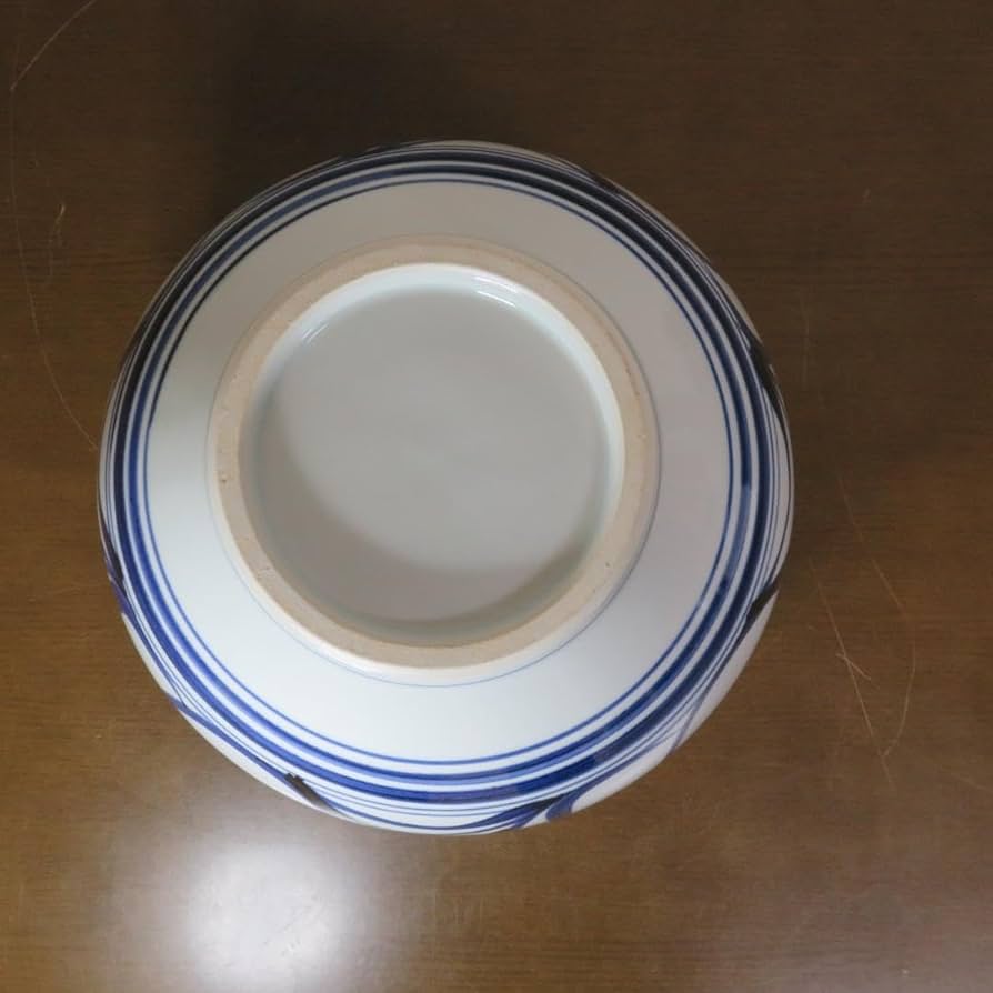 【未使用品】砥部焼 登山作 染付唐草文 花瓶 壺 共箱付 砥部焼 登山作 花瓶 染付唐草文 白地に青絵 共箱 - メルカリ